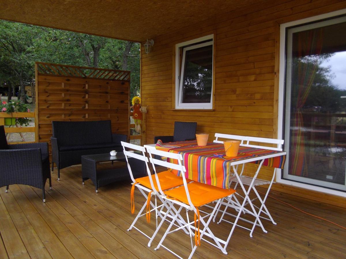 Chalet 2 pers. + Bébé Montolieu Exterior foto