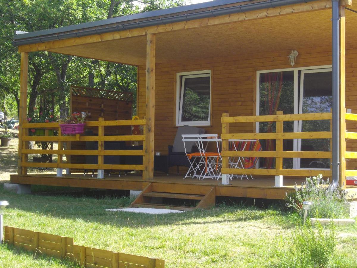 Chalet 2 pers. + Bébé Montolieu Exterior foto